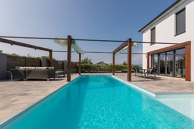 Villa Beeches con piscina riscaldata