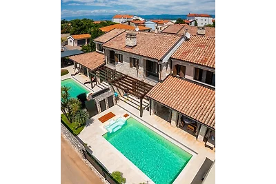 Villa Fina mit beheiztem Privatpool