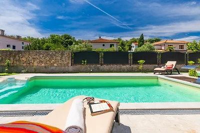 Villa Forte mit beheiztem Pool