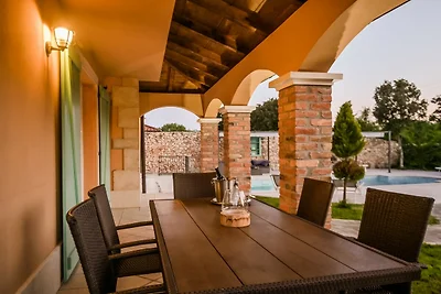 Charmante Villa Beleca mit privatem Pool