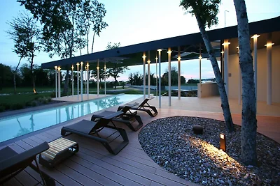 Villa Calvia Crispinilla – Ein Verfeinertes Refugium der Ruhe und Eleganz