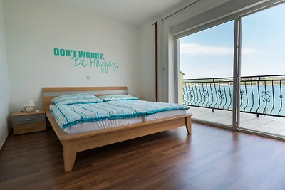 Strand Villa Claudia mit Pool