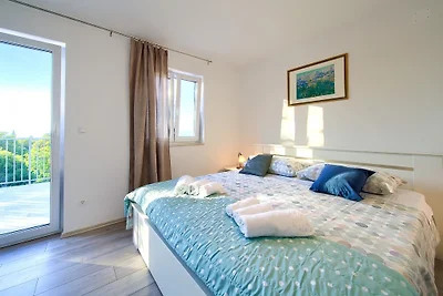 Villa Vista mit Pool und Meerblick