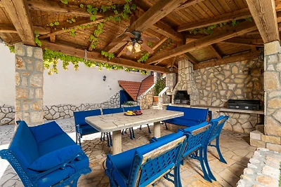 Villa O'Lucky con piscina