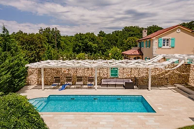 Charmante Villa Evita mit privatem Pool