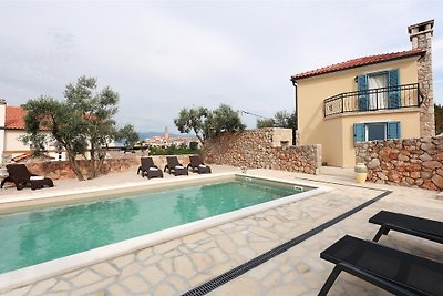 Villa Pinia mit Meerblick & Pool