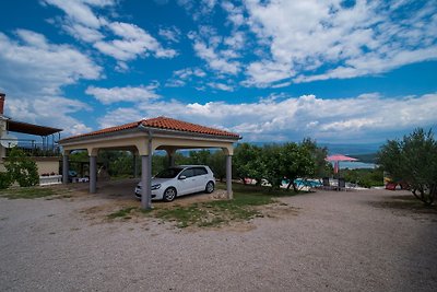 Ferienwohnung mit Meerblick & Pool