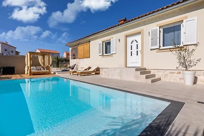 Villa Luna mit Pool & E-Bikes