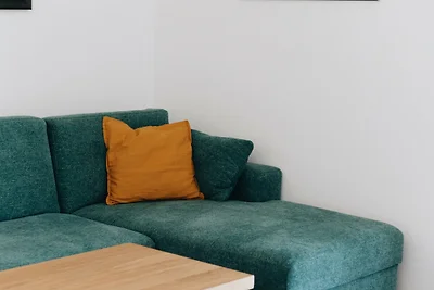 Erleben Sie die Villa Kadila – beheizter Pool & Sauna in einem zeitlosen Olivenhain