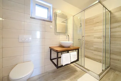 Villa Vista mit Pool und Meerblick