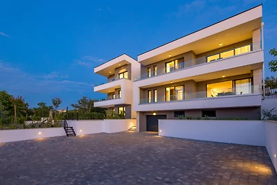 Luxus Penthouse Fewo mit Whirlpool