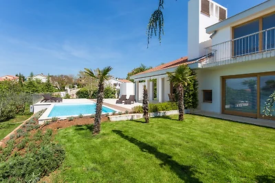 Casa Vidmar mit beheiztem Pool