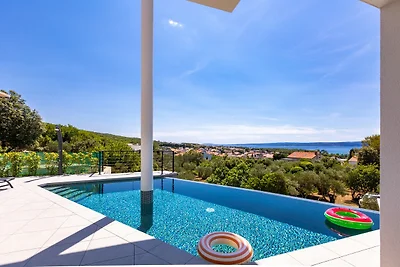Luxury Villa 45 – Exklusive Ferienvilla mit Meerblick