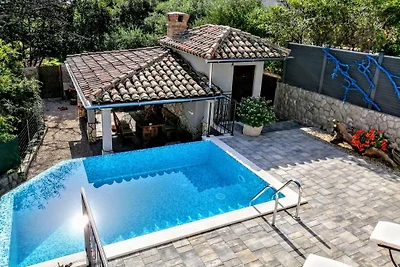 Apartment Roko mit privatem Pool