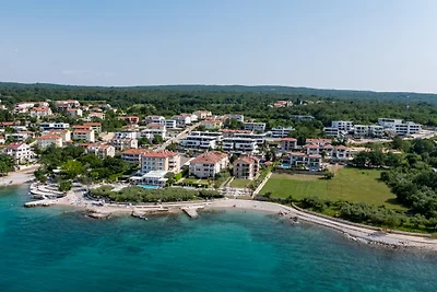 Azimut Luxury Penthouse mit Jacuzzi