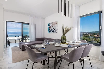 Luxus Penthouse Fewo mit Whirlpool