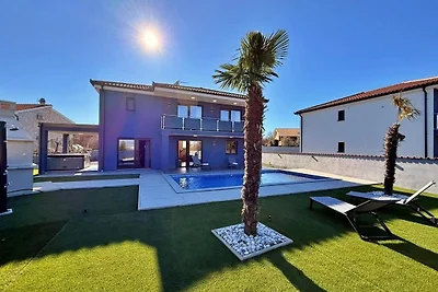 Villa Azur mit Pool & Whirlpool
