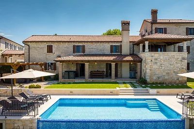 Casa Serena – Ihr istrisches Paradies mit Pool, Whirlpool und Spielplatz