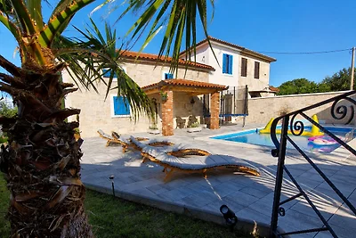 Villa Kristina with pool