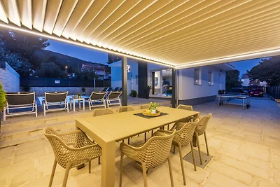 Villa Soleil am Meer mit Pool