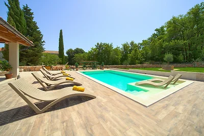 Schöne Villa Green Pearl mit Pool