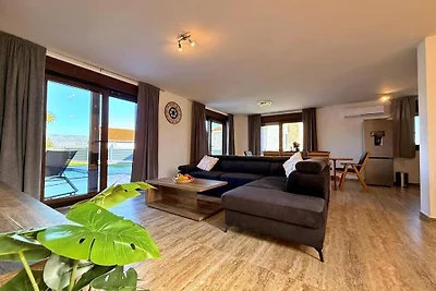 Villa Azur mit Pool & Whirlpool