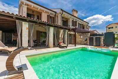 Villa Forte mit beheiztem Pool