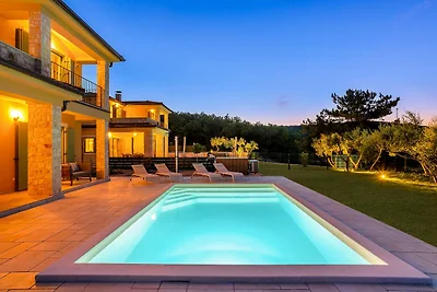 Villa Pinaza A – Romantischer Rückzugsort am Meer mit beheiztem Pool und  Sauna