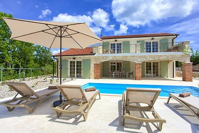 Villa Adria with heated pool