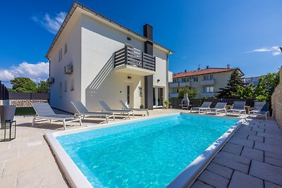 Villa Soleil am Meer mit Pool