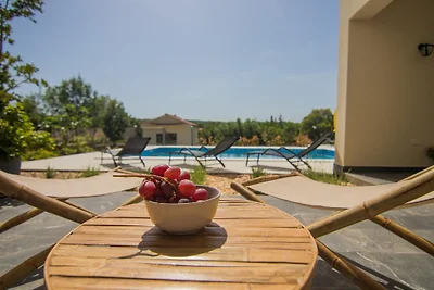 Villa Cedro con piscina e cucina estiva