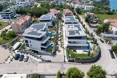 Azimut Premium Fewo mit Jacuzzi