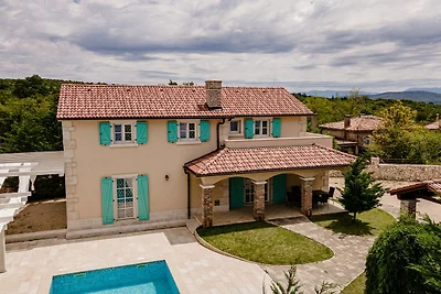 Charmante Villa Evita mit privatem Pool