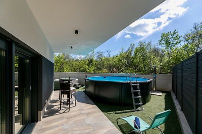 Villa Veroniq mit Pool und Whirlpool