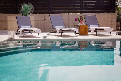Villa Elite / Pool, Sauna & Jacuzzi