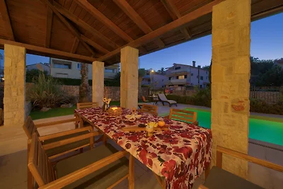 Villa Fina mit beheiztem Pool
