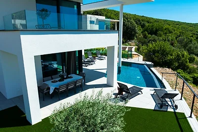 Luxury Villa 45 – Exklusive Ferienvilla mit Meerblick