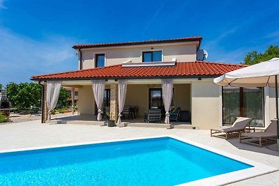 Villa Loni mit Pool und Meerblick