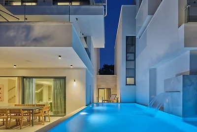 Mistral Villa – Ein Küstenrefugium voller Luxus und Design