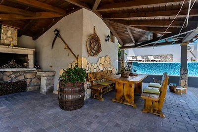 Apartment Roko mit privatem Pool