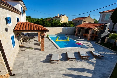 Villa Kristina with pool