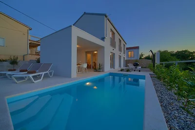 Villa Rossa con piscina riscaldata