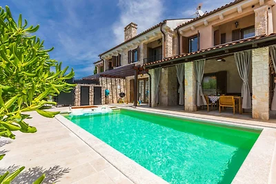 Villa Fina mit beheiztem Privatpool