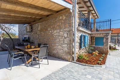 Appartamento rustico con piscina