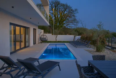 Villa Sensei mit privatem Pool