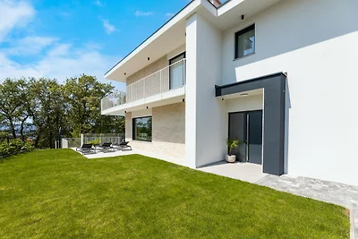 Villa Kiara mit privatem Pool, Sauna und Fitness