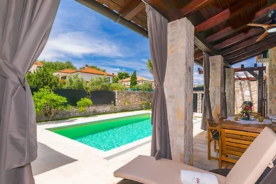 Villa Fina mit beheiztem Privatpool
