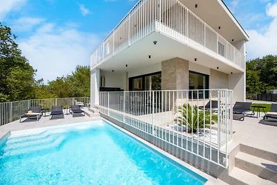 Villa Kiara mit privatem Pool, Sauna und Fitness