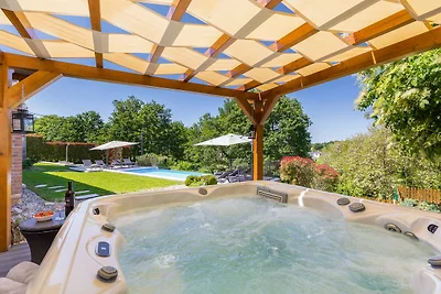 Casa Serena – Ihr istrisches Paradies mit Pool, Whirlpool und Spielplatz