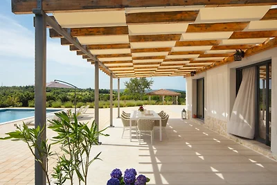Villa Roti – ein verstecktes Juwel in Istrien mit privatem Pool und Sauna